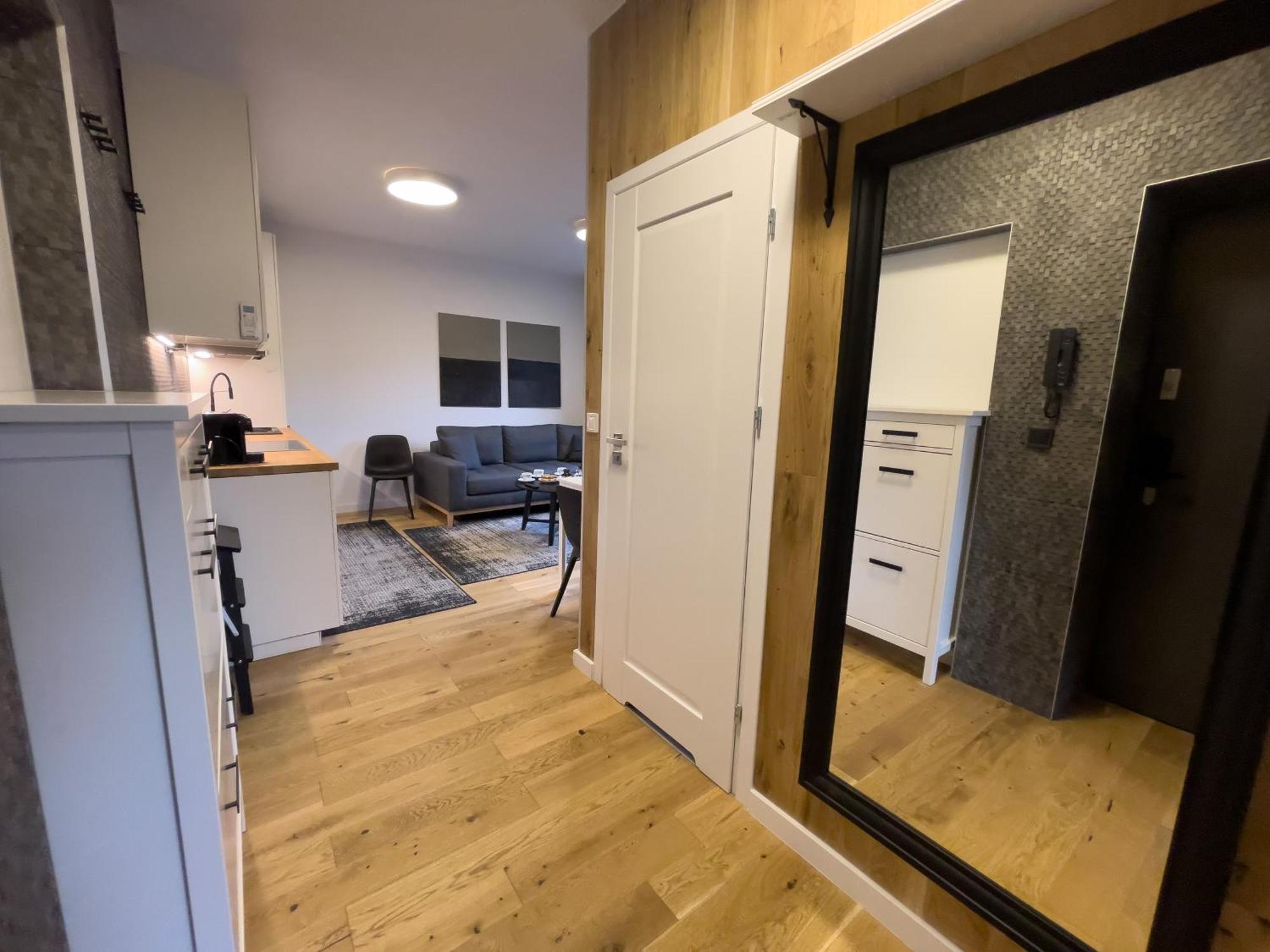 Urban Apartments Premium No 3, Free Private Parking, Self Check-In Chorzow Luaran gambar