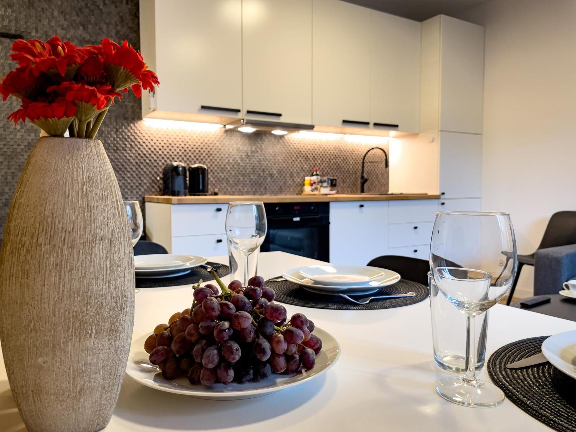 Urban Apartments Premium No 3, Free Private Parking, Self Check-In Chorzow Luaran gambar